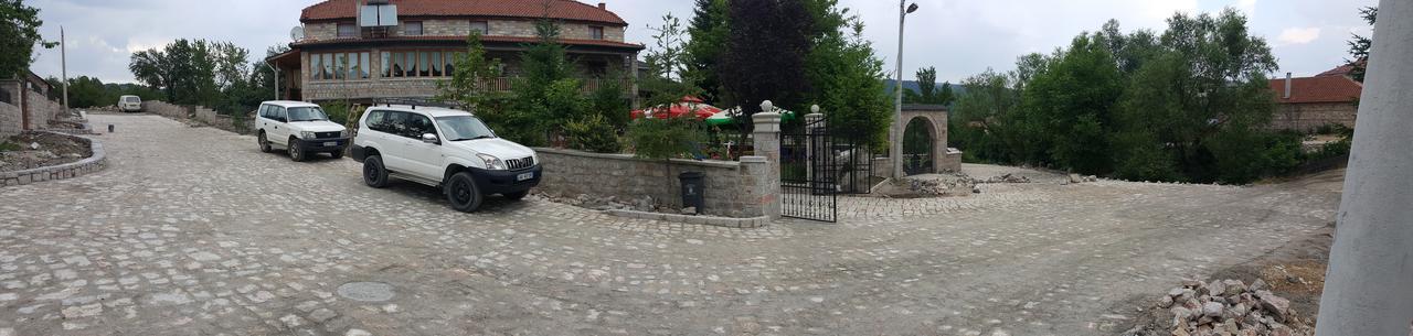 Pashuta Hotel Voskopojë Exterior foto